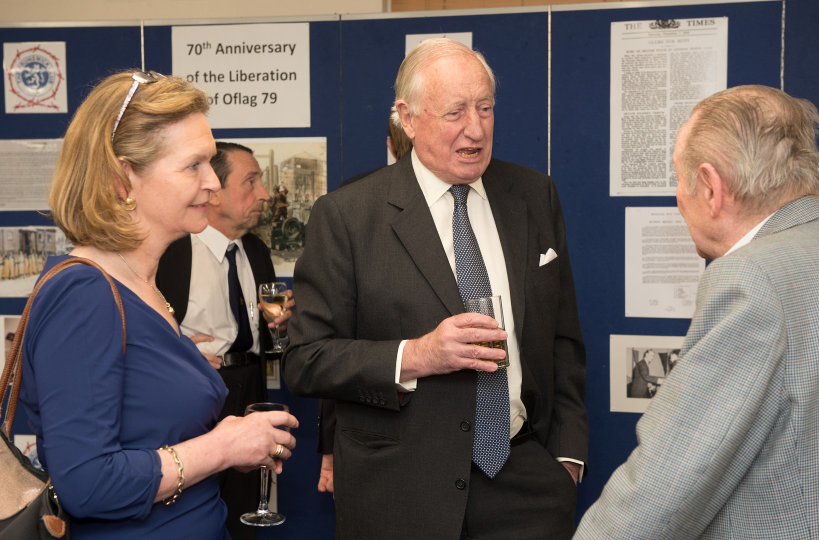 17329192158 e33d1dd701 o Large